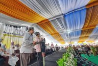 Gubernur Lampung Arinal Djunaidi saat menyapa Masyarakat / Photo : Yopie Pankey
