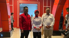 Ketiga Bakal Calon Bupati Pesawaran Risfaili, Nanda Indira Dendi dan Antonius Muhammad Ali seusai menjalani fit and proper test di DPD PDI Perjuangan Lampung. Foto :Wildanhanafi/berandalappung.com