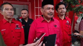 Ketua DPRD Lampung Tengah Sumarsono, usai menjalani fit and propert test di PDI Perjuangan Lampung. Foto : Wildanhanafi/berandalappung.com