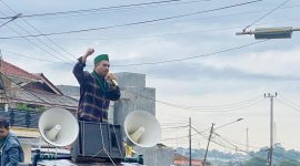 Formatur Formateur Badko HMI Sumbagsel Tomy Perdana Putra saat orasi di halaman Pemerintah Provinsi Lampung. Foto : Wildanhanafi/berandalappung.com