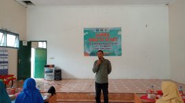 Kepala Pekon Margodadi Heri Subarjo disaat membuka acara Lomba Baduta di desa setempat. Foto : Amoy/berandalappung.com.
