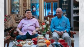 Mantan Gubernur Lampung dia periode Sjachroedin saat menerima kunjungan Ketua Gerindra Lampung Rahmat Mirzani Djausal di kediamanya di Bandar Lampung. Foto : Tangkap Layar Instagram @Mirzano
