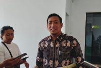 Anggota KPU Bandar Lampung Fery Triatmojo usai menjalani sidang Kode Etik Penyelenggara Pemilu. Foto : Wildanhanafi/berandalappung.com