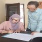 Polsek Kedaton mulai menindaklanjuti laporan penganiayaan di halaman parkir Yayasan Pendidikan Al-Kautsar. Penyidik telah memeriksa  korban Aiyies Mita dan dua orang saksi. Foto : Ist