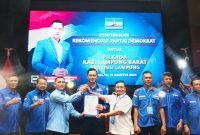 DPP Demokrat. Kembali menyerahkan ratusan surat rekomendasi calon kepala daerah se Indonesia, yakni Rabu, (15/8/2024) di Jakarta. Foto : Tangkap Layar dari YouTube Demokrat 