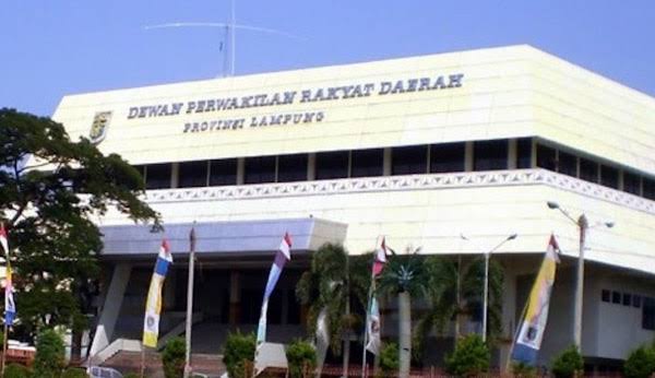 Komisi IV DPRD Provinsi Lampung bakal memanggil PLN dan pihak terkait untuk mengevaluasi masalah listrik padam yang terjadi lebih dari 24 jam di Provinsi Lampung.