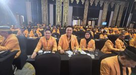 Ketua DPD Hanura Lampung, Mukti Shoheh bersama Sekertaris dan Bendahara Umum saat mengikuti Munas Ke-IV di Bali. Foto : Hanura Lampung 