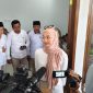 Maju sebagai calon wakil gubernur berpasangan dengan Rahmat Mirzani Djausal, Jihan Nurlela telah menyiapkan berkas pengunduran diri sebagai nggota senator periode 2019-2024 dan terpilih periode 2024-2029. Foto : Wildanhanafi/berandalappung.com
