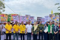 Pasangan calon bupati dan wakil Pringsewu Ririn Kuswantari- Wiriawan Sada Melindra resmi mendaftar di KPU Pringsewu pada Rabu, (28/8/2024). Foto : Wildanhanafi/berandalappung.com