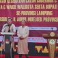 Aries Sandi seusai mengikuti tes kesehatan calon kepala daerah di RSUDAM Provinsi Lampung ditemani bakal calon wakil bupati Pesawaran Supriyanto.  Foto : Wildanhanafi/berandalappung.com