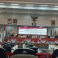 Rapat paripurna terhadap rancangan peraturan daerah (Raperda) perubahan APBD Provinsi Lampung tahun anggaran 2024 dalam rangka pemandangan umum fraksi-fraksi. Foto : Wildanhanafi/berandalappung.com