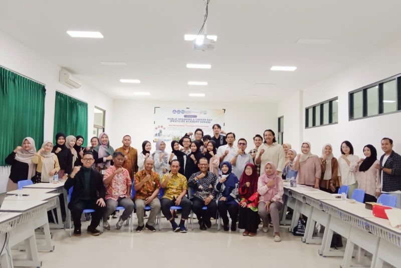 Jurusan Proteksi Tanaman Fakultas Pertanian Universitas Lampung yang berkolaborasi dengan Yayasan Alumni Proteksi Tanaman gelar Pelatihan Public Speaking & Career Day. Dokumen: Himaprotekta FP Unila 