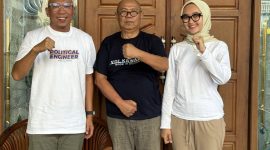 Mantan Wakil Gubernur Lampung, Bachtiar Basri, resmi ditunjuk sebagai Ketua Tim Pemenangan pasangan calon Gubernur dan Wakil Gubernur Lampung, Rahmat Mirzani Djausal (RMD)dan Jihan Nurlela. Foto : Ist