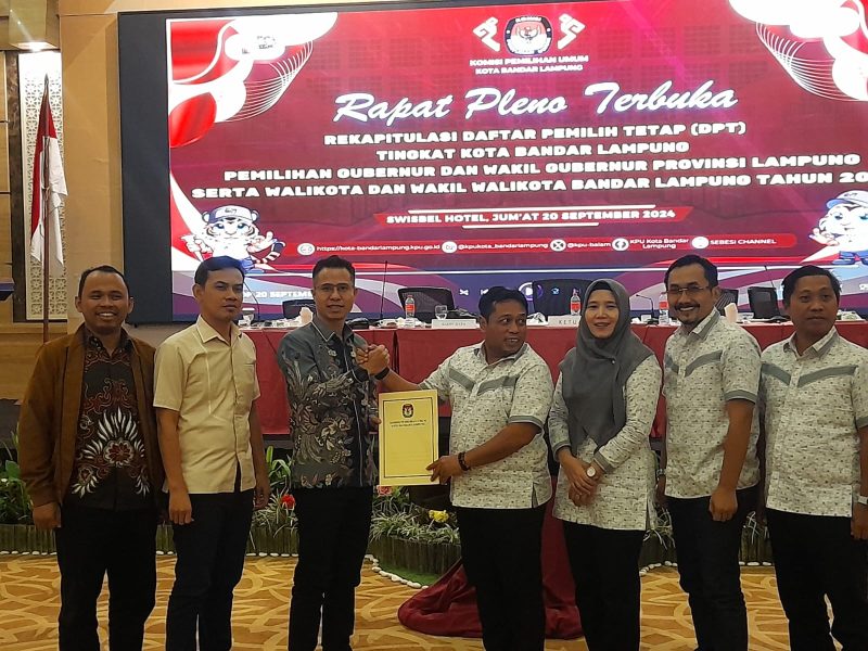 KPU Kota Bandar Lampung mengadakan Rapat Pleno Terbuka Daftar Pemilih Tetap. 