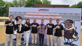 Dalam rangka menjaga situasi yang kondusif dan damai selama masa kampanye hingga pelaksanaan Pemilihan Kepala Daerah (Pilkada) 2024, Bawaslu Kota Bandar Lampung menggelar deklarasi kampanye damai. Foto : Wildanhanafi/berandalampung.com