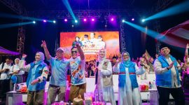 Mirza-Jihan Hadiri Shalawat Kebangsaan di Lampung Timur Bersama Gus Miftah. Foto : Ist