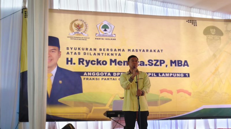 Anggota DPR RI Fraksi Golkar dari Dapil Lampung 1, Rycko Menoza saat menggelar acara syukuran sebagai Anggota DPR RI Periode 2024-2029.  Foto: Wildan hanafi/berandalappung.com