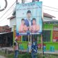 Alat peraga kampanye pasangan calon bupati dan wakil bupati Pringsewu Adi Erlansyah dan Hisbullah yang dirusak oleh orang yang tidak bertanggung jawab. Foto : Ist