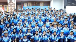 Kontingen Lampung saat hendak berangkat Pra Popnas Zona II Solo