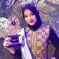 Tourine Shabira Amira, siswa kelas XII IPS 2, berhasil menorehkan prestasi gemilang di kancah nasional. Foto: Ist