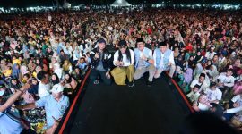 Gus Miftah mengajak masyarakat menjaga nilai keadilan dan kerukunan. Bersama Pakdhe Baz. 
