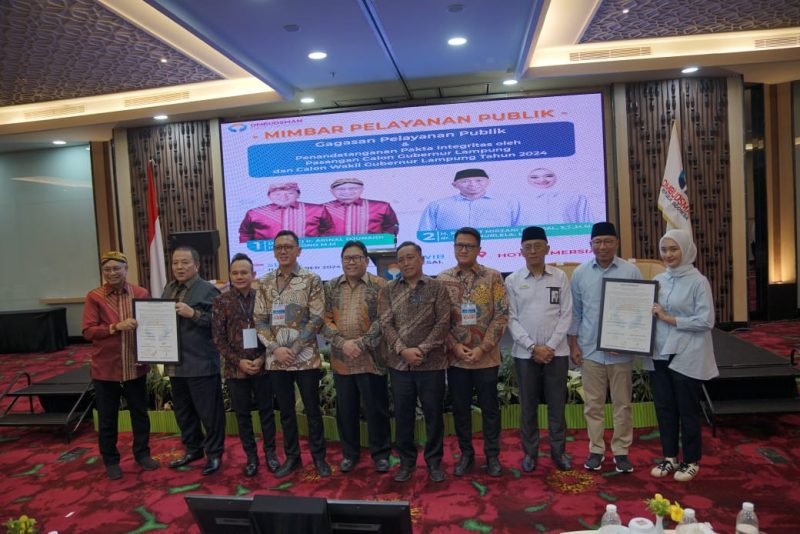 Debat publik calon gubernur dan wakil gubernur Lampung yang diselenggarakan oleh Ombudsman RI Perwakilan Lampung. 