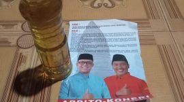 Ardito - Koheri melalui tim dilapangan diduga telah membagikan minyak goreng kemasan tanpa lebel. 