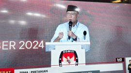 Calon gubernur Lampung Rahmat Mirzani Djausal saat memaparkan Visi di debat terakhir. Foto: Wildanhanafi/berandalappung.com