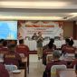 Praktisi Hukum Hengki Irawan disaat menyampaikan materi di hadapan Advokat Bela Rakyat Indonesia. 