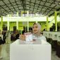 Calon Wakil Gubernur Lampung nomor urut 2, Jihan Nurlela, menggunakan hak pilihnya di TPS 003 Kelurahan Pahoman. 