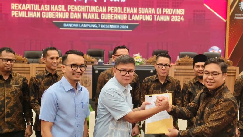 KPU Lampung mencatat terdapat enam pasangan calon (paslon) kepala daerah yang mengajukan gugatan hasil Pilkada ke MK. Foto: Wildan hanafi/berandalappung.com