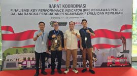 Bawaslu Pesisir Barat siap menghadapi perselisihan di MK. 