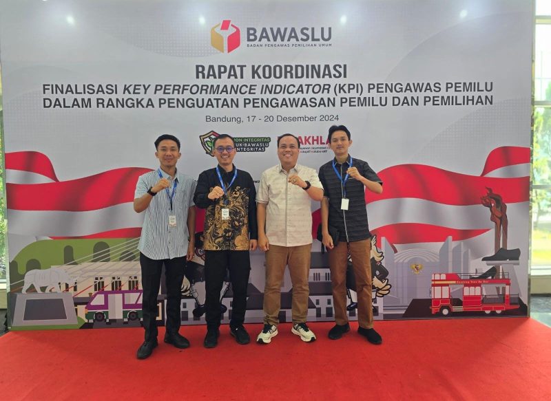 Bawaslu Pesisir Barat siap menghadapi perselisihan di MK. 