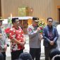Kapolda Lampung, Irjen Pol Helmy Santika memimpin pengecekan pengamanan perayaan Misa Malam Natal ke sejumlah gereja di Kota Bandar Lampung. Foto: Ist