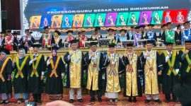 Universitas Lampung  kukuhkan 14 Guru Besar. Foto: Wildanhanafi/berandalappung.com