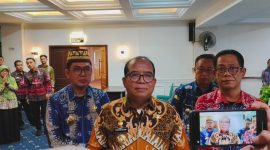 PJ Gubernur Lampung Samsudin bersama Plt Sekdaprov Predy dan Plt Kaban Bappenda Lampung Slamet Riyadi. Foto: Wildan Hanafi/berandalappung.com