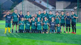 Foto bersama Pojok Warta FC. Dokumen: Pojok Warta FC
