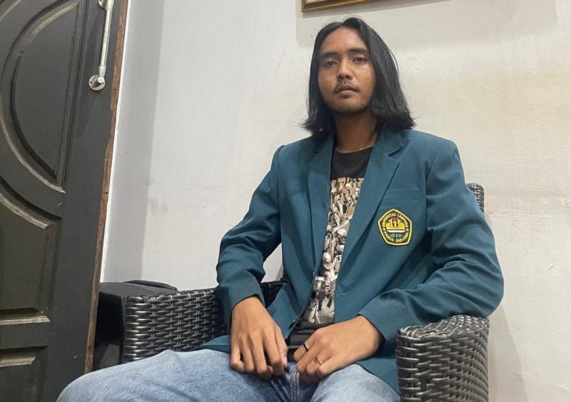 Ketua Umum UKM-F Mahkamah, M. Shadiq Daffa, menyatakan bahwa tindakan Unila melalui aparat keamanan telah mengebiri kebebasan berpendapat. 