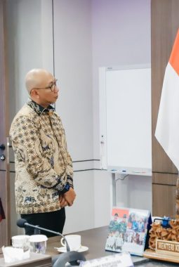 Bertemu Menteri KKP, Gubernur Mirza Dorong Revitalisasi Tambak dan Mangrove