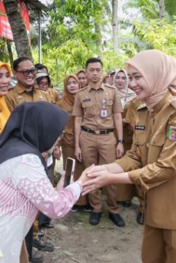 Pemprov Lampung Salurkan Bantuan Warga Terdampak Bencana Gempa Bumi di Pekon Sidodadi, Semaka Tanggamus